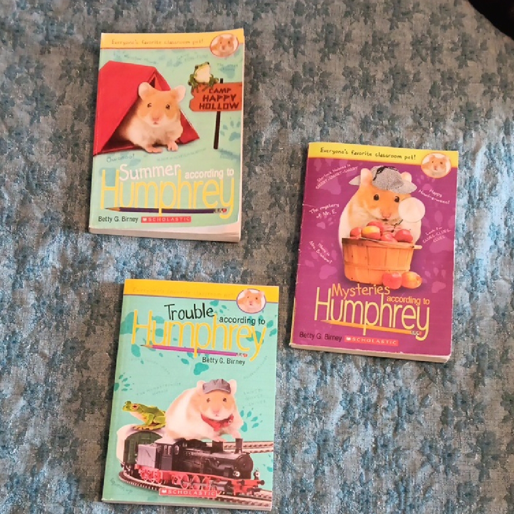 Scholastic Humphrey Book Trio with Teal, Blue, and Purple Covers